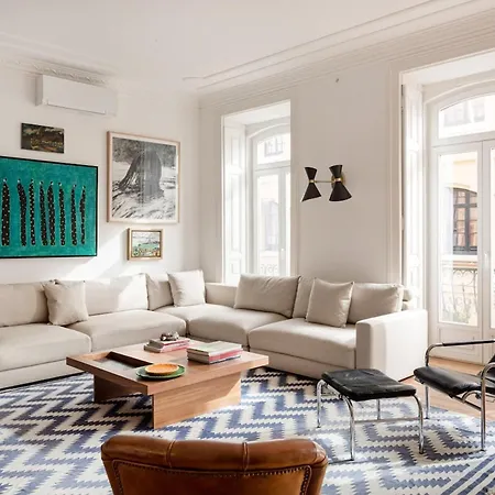 Elegant 3br Lapa Апартаменты Лиссабон
