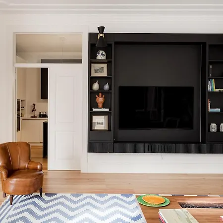 Elegant 3br Lapa Лиссабон